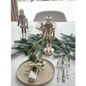 Zestaw 4 serwetek w beżowe paski 